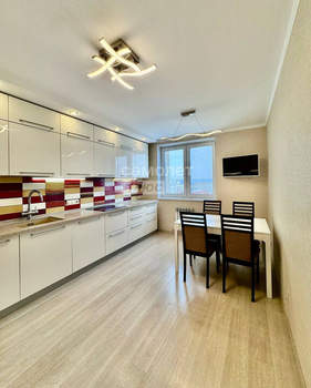 4-к квартира, вторичка, 97м2, 19/24 этаж