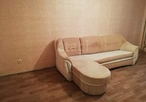 2-к квартира, вторичка, 60м2, 1/10 этаж