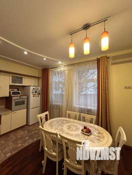 3-к квартира, вторичка, 116м2, 1/4 этаж