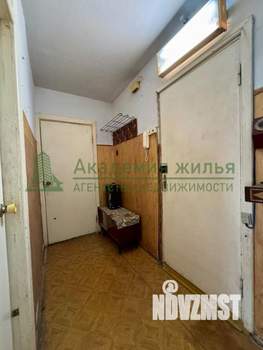 3-к квартира, вторичка, 57м2, 1/9 этаж