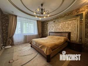 3-к квартира, вторичка, 130м2, 7/10 этаж