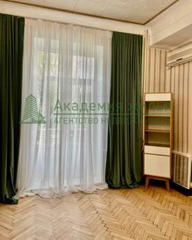 2-к квартира, вторичка, 68м2, 4/4 этаж