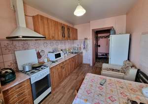 3-к квартира, вторичка, 60м2, 10/10 этаж