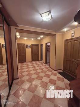 3-к квартира, вторичка, 106м2, 6/8 этаж