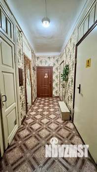 3-к квартира, вторичка, 68м2, 2/2 этаж