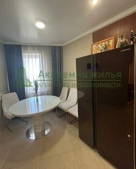 3-к квартира, вторичка, 94м2, 11/23 этаж