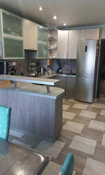 3-к квартира, вторичка, 79м2, 1/9 этаж