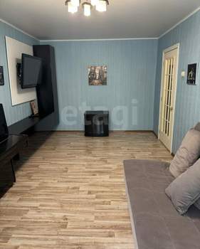 2-к квартира, вторичка, 45м2, 1/5 этаж