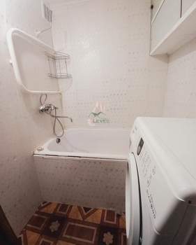 3-к квартира, вторичка, 61м2, 8/9 этаж