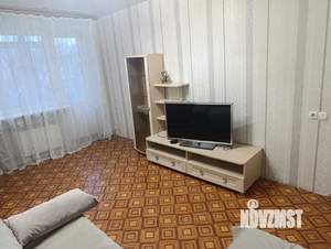 2-к квартира, вторичка, 58м2, 3/5 этаж