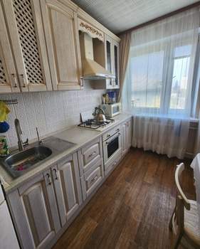 3-к квартира, вторичка, 60м2, 9/9 этаж