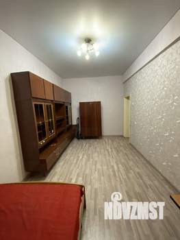 2-к квартира, вторичка, 49м2, 1/4 этаж