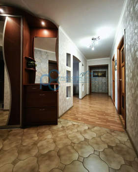 4-к квартира, вторичка, 118м2, 3/11 этаж