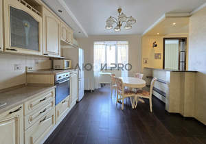 2-к квартира, вторичка, 85м2, 5/9 этаж