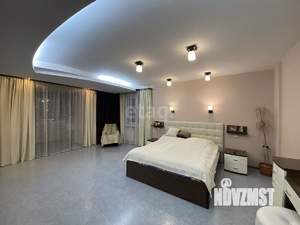 4-к квартира, вторичка, 153м2, 8/10 этаж