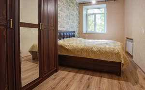 3-к квартира, вторичка, 63м2, 1/4 этаж