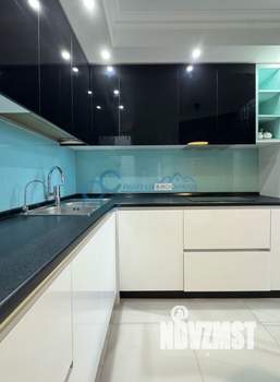 3-к квартира, вторичка, 73м2, 23/23 этаж