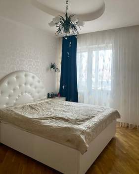 2-к квартира, вторичка, 93м2, 8/12 этаж