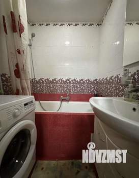 2-к квартира, вторичка, 43м2, 9/9 этаж