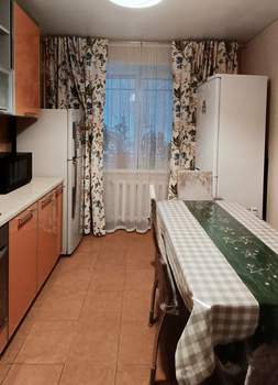 3-к квартира, вторичка, 64м2, 1/9 этаж