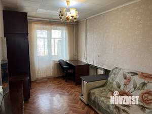 3-к квартира, вторичка, 70м2, 8/9 этаж