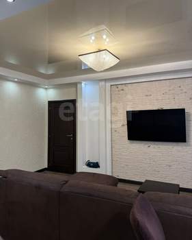 3-к квартира, вторичка, 70м2, 3/14 этаж