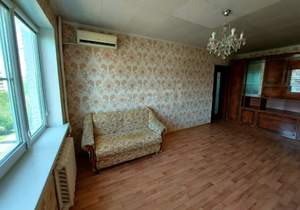 3-к квартира, вторичка, 58м2, 8/9 этаж