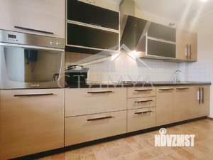 2-к квартира, вторичка, 68м2, 7/10 этаж