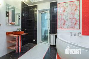 4-к квартира, вторичка, 123м2, 5/10 этаж