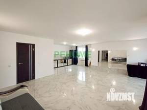 2-к квартира, вторичка, 77м2, 6/6 этаж