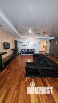 3-к квартира, вторичка, 235м2, 2/10 этаж