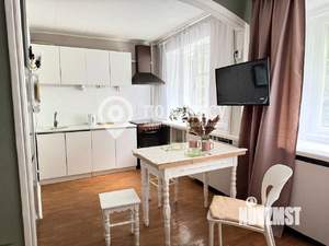 2-к квартира, вторичка, 44м2, 1/5 этаж