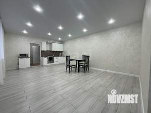 1-к квартира, вторичка, 61м2, 1/5 этаж