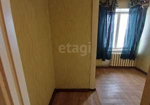 3-к квартира, вторичка, 40м2, 4/4 этаж