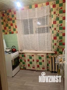 2-к квартира, вторичка, 42м2, 1/9 этаж