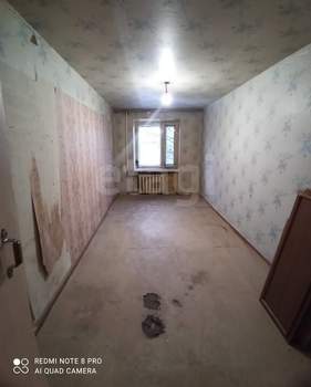 3-к квартира, вторичка, 55м2, 1/9 этаж