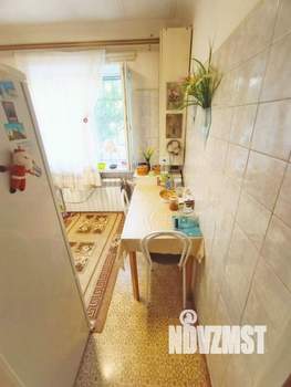 2-к квартира, вторичка, 42м2, 1/5 этаж