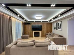 3-к квартира, вторичка, 115м2, 1/10 этаж