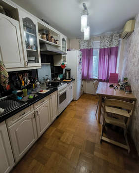 4-к квартира, вторичка, 74м2, 4/10 этаж