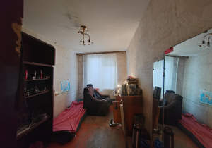 3-к квартира, вторичка, 52м2, 1/9 этаж