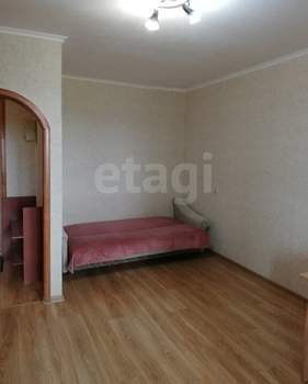 1-к квартира, вторичка, 40м2, 5/10 этаж