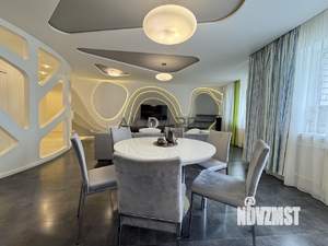 3-к квартира, вторичка, 98м2, 10/10 этаж