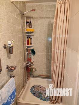 3-к квартира, вторичка, 64м2, 1/2 этаж