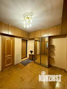 3-к квартира, вторичка, 109м2, 2/4 этаж