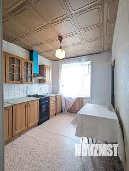 3-к квартира, вторичка, 65м2, 9/9 этаж