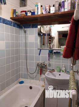 4-к квартира, вторичка, 63м2, 1/5 этаж