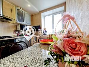 3-к квартира, вторичка, 74м2, 4/10 этаж