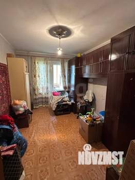 3-к квартира, вторичка, 64м2, 1/10 этаж