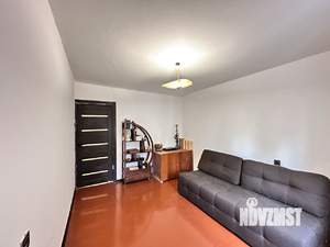 3-к квартира, вторичка, 58м2, 8/9 этаж