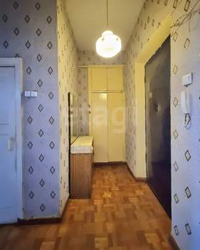 1-к квартира, вторичка, 37м2, 1/5 этаж